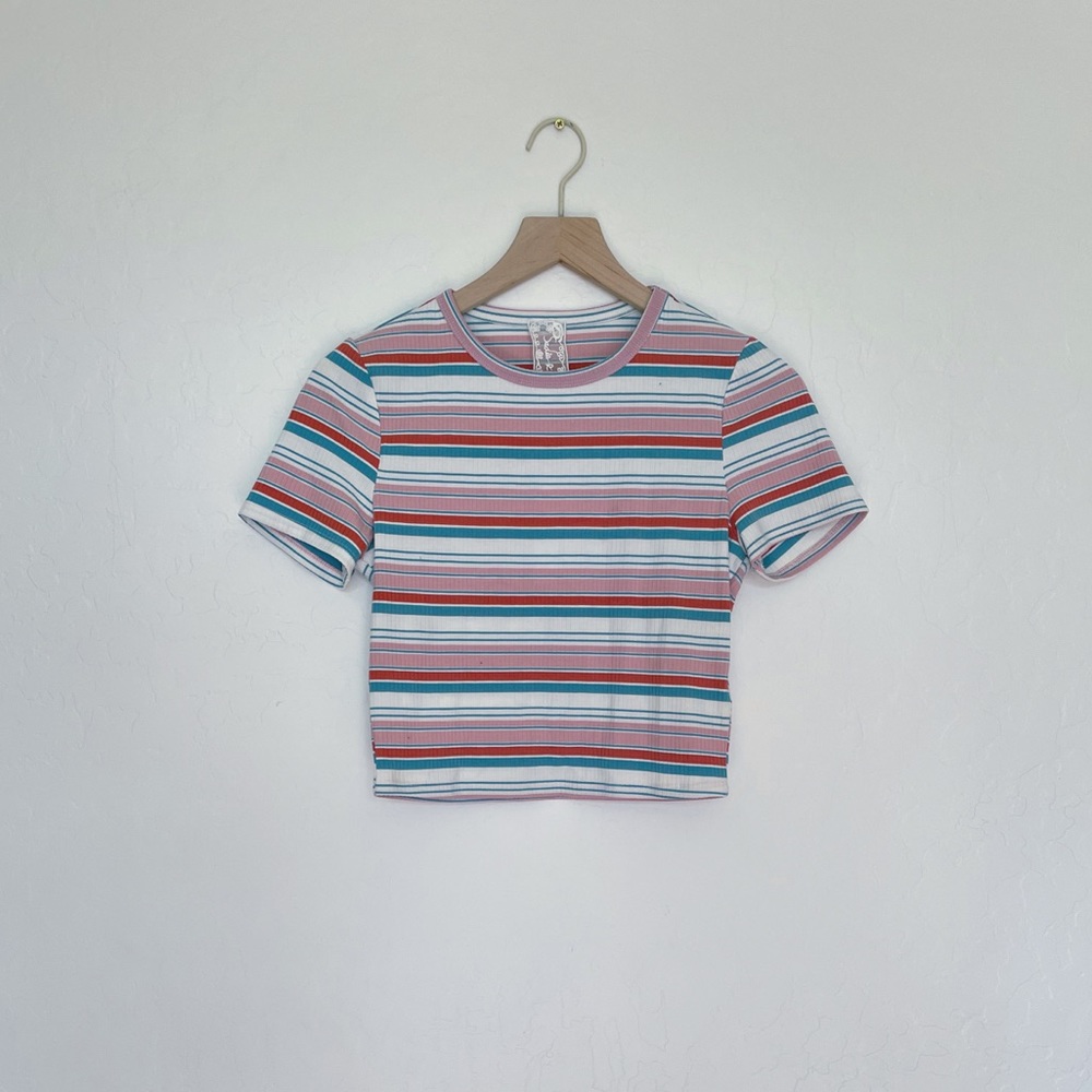NWT Striped Cropped Tee